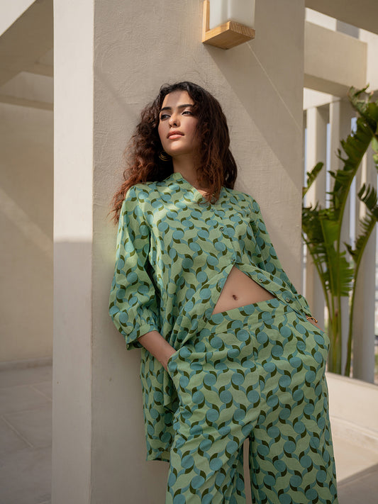 Pale Green Back Pleated Lounge Wear